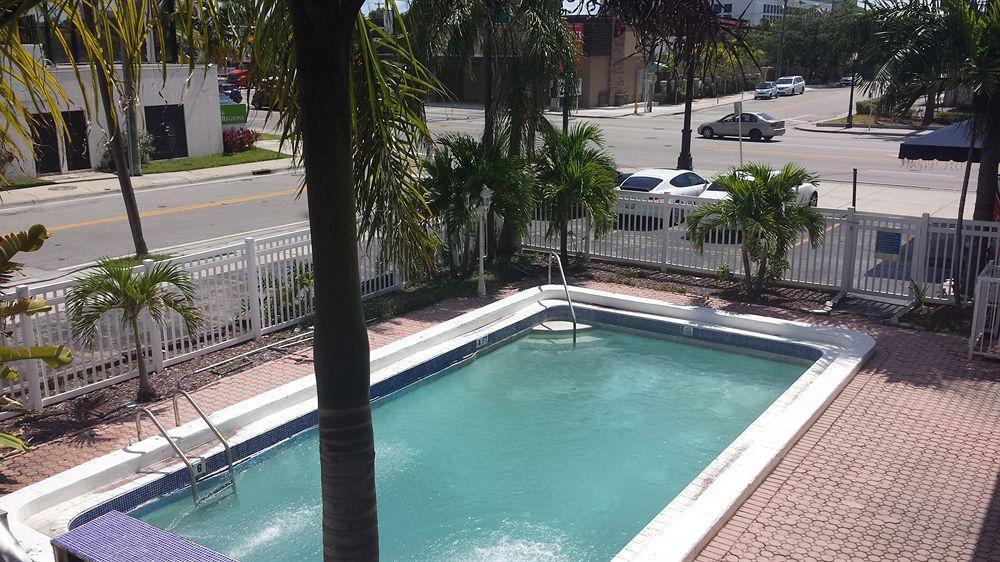 Up Midtown Motel Miami Bagian luar foto